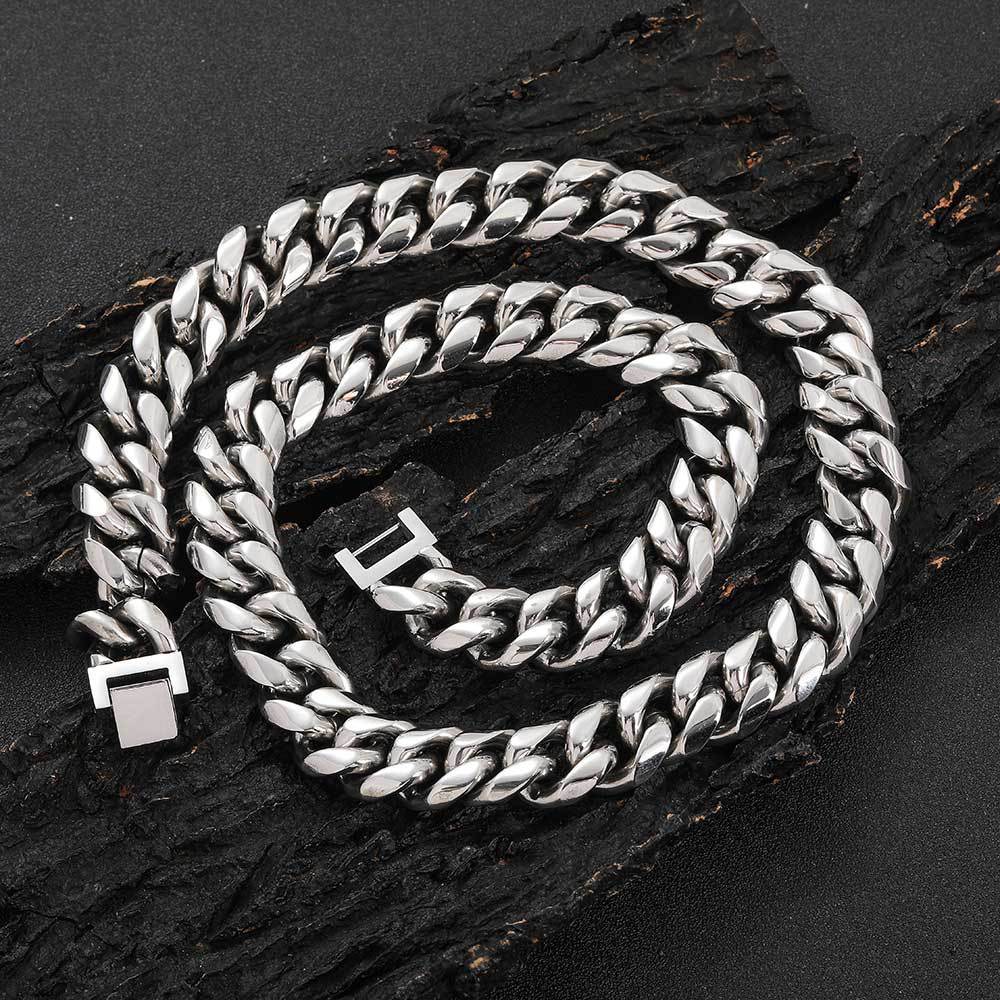 Jewelry Buckle Stainless Steel Cuban Link Chain Encrypted Titanium Steel Necklace